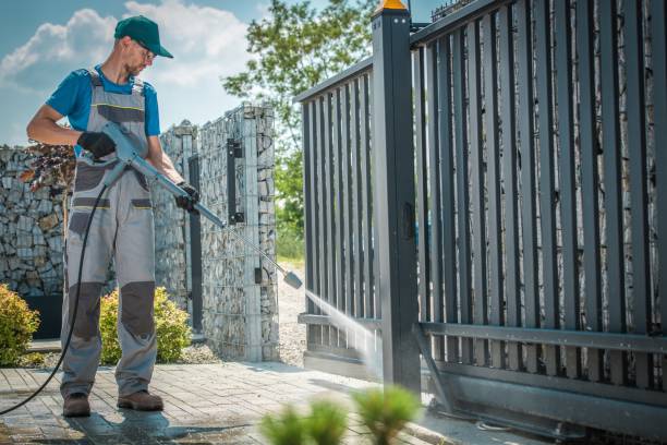 Animal Enclosure Cleaning in Gueydan, LA